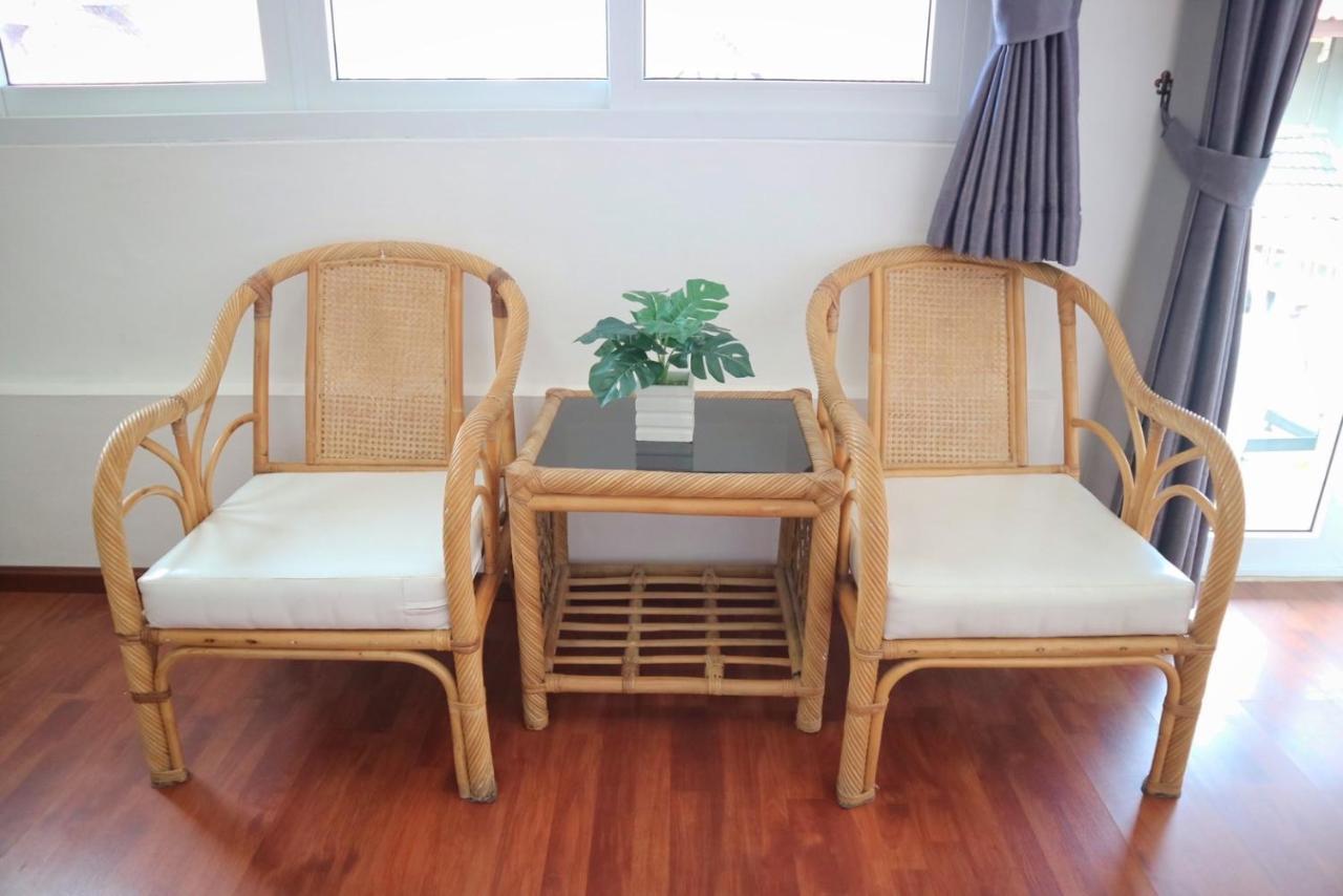 Sunshine Guest House Hua Hin Exterior photo