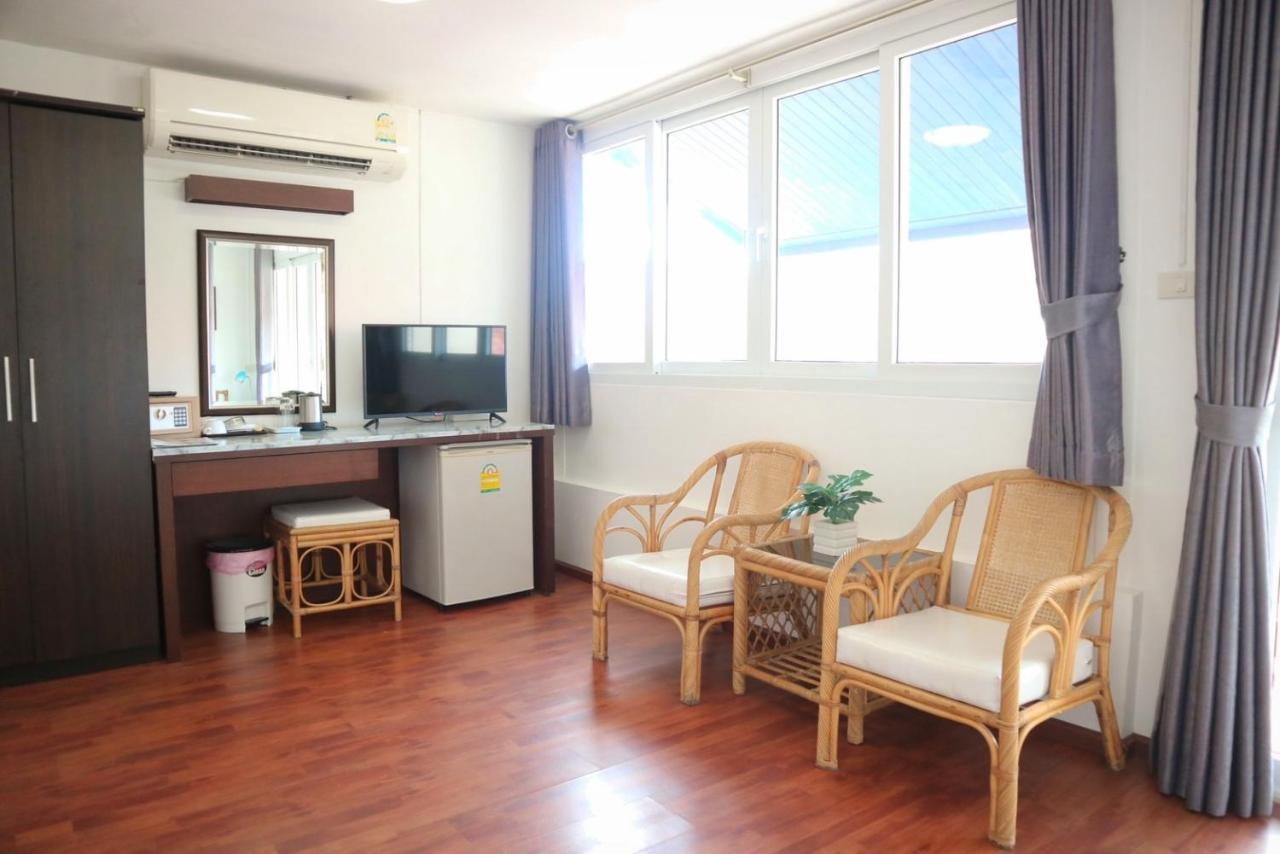 Sunshine Guest House Hua Hin Exterior photo