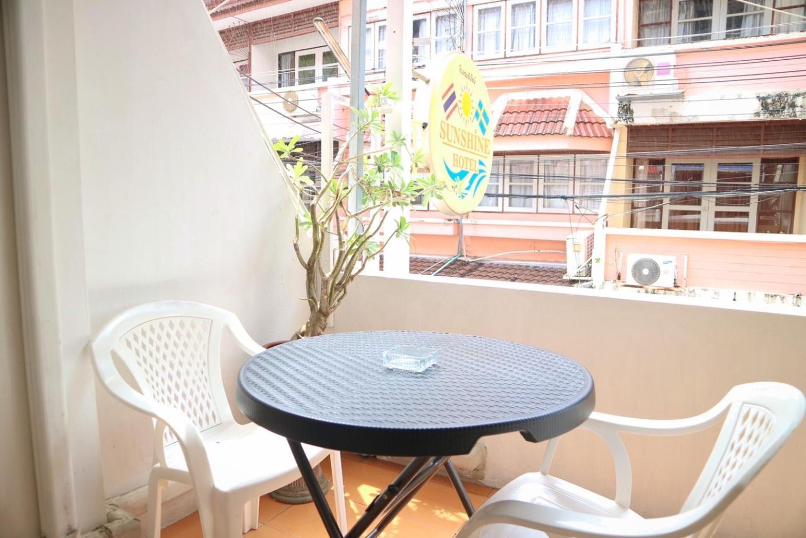 Sunshine Guest House Hua Hin Exterior photo