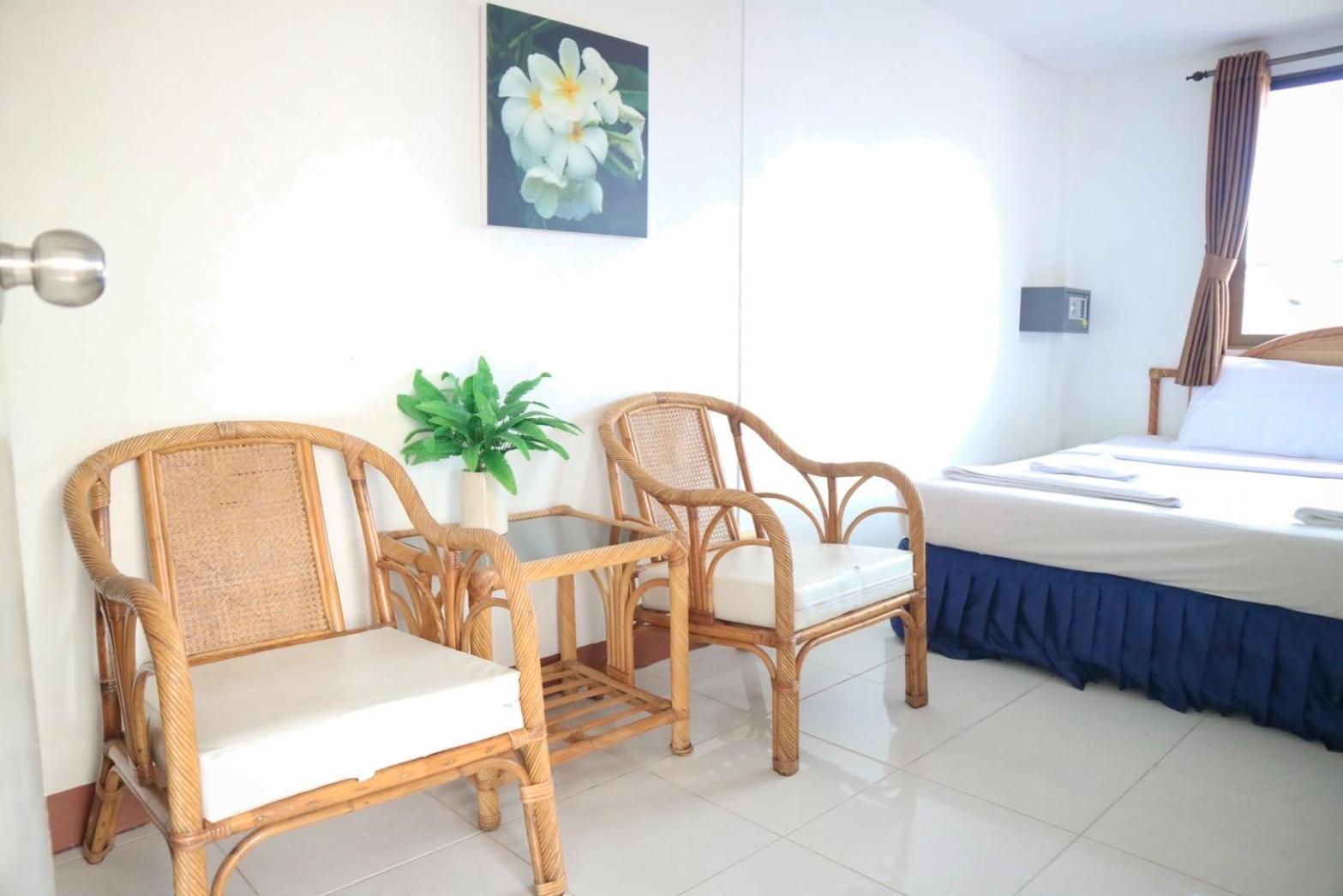 Sunshine Guest House Hua Hin Exterior photo