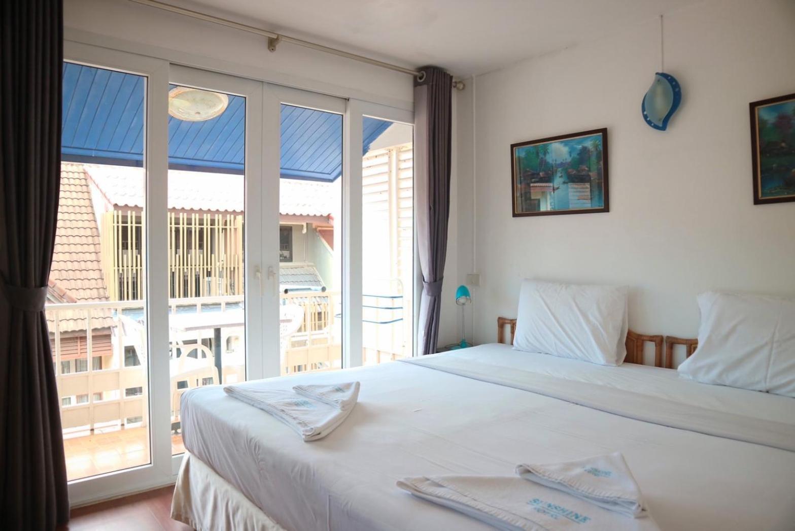 Sunshine Guest House Hua Hin Exterior photo